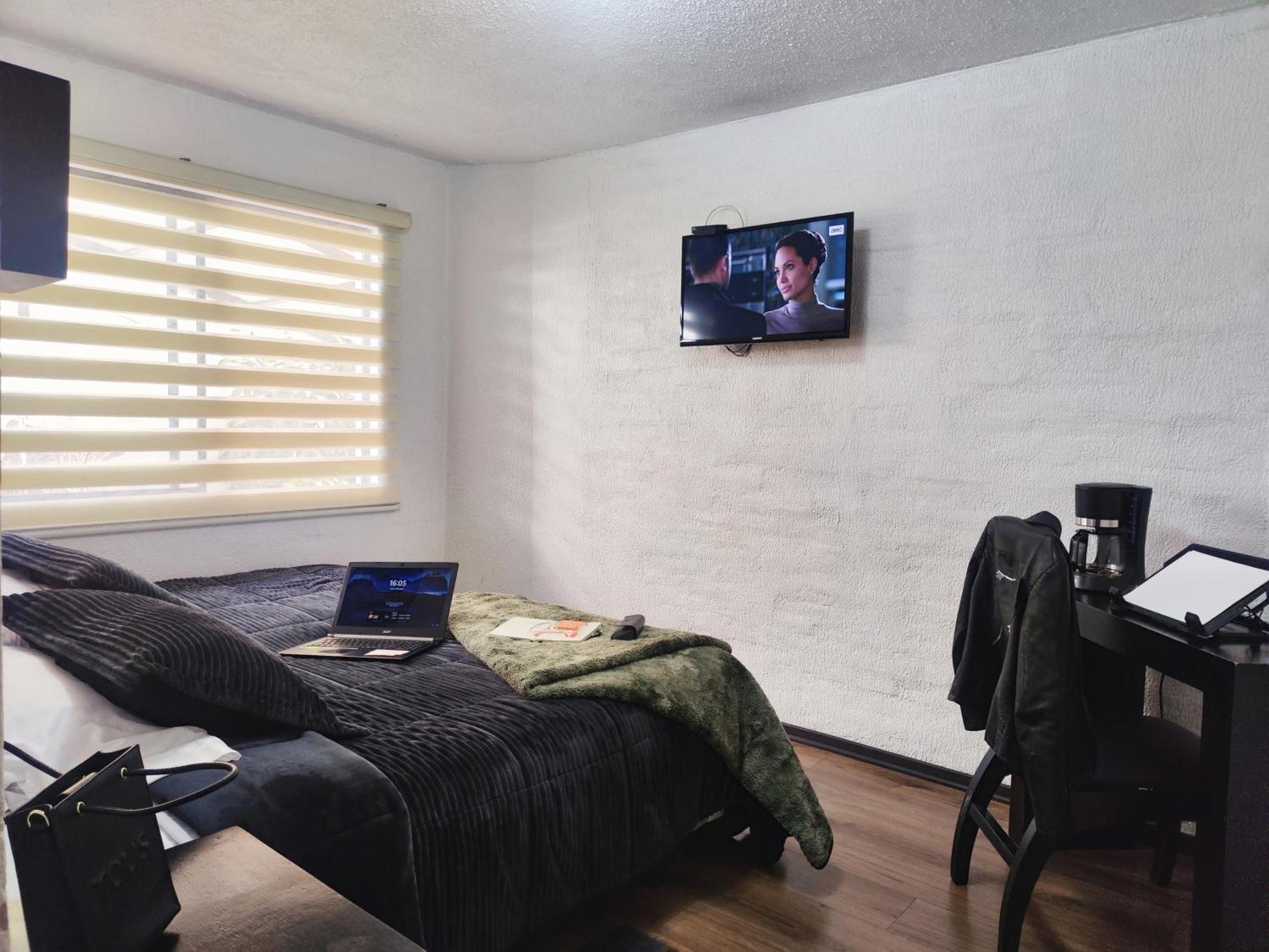 Hotel Bellavista Кито Экстерьер фото